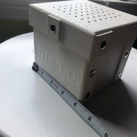 DIESEL Watch Box White Leather Box Faux Snap Closure Pillow Inside For Watch - Picture 9 of 12